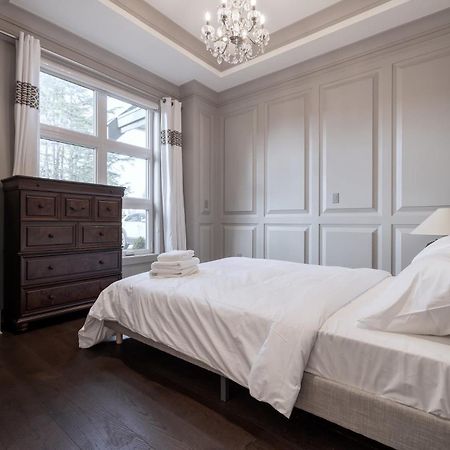 Luxurious Private Rooms In Richmond Esterno foto